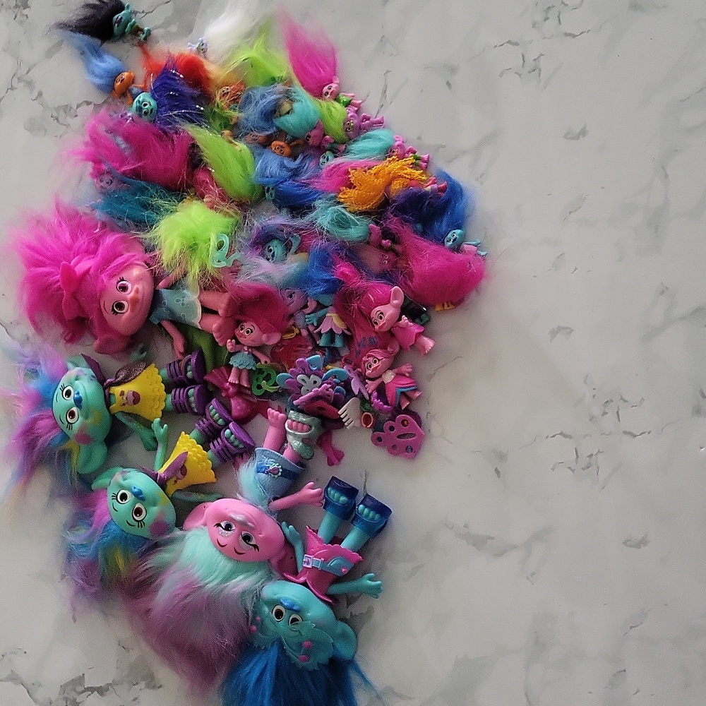 Dream Works Older Trolls Dolls